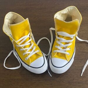 Converse All Star Chuck Taylor Yellow Sneakers Size: 5 Men / 7 Women